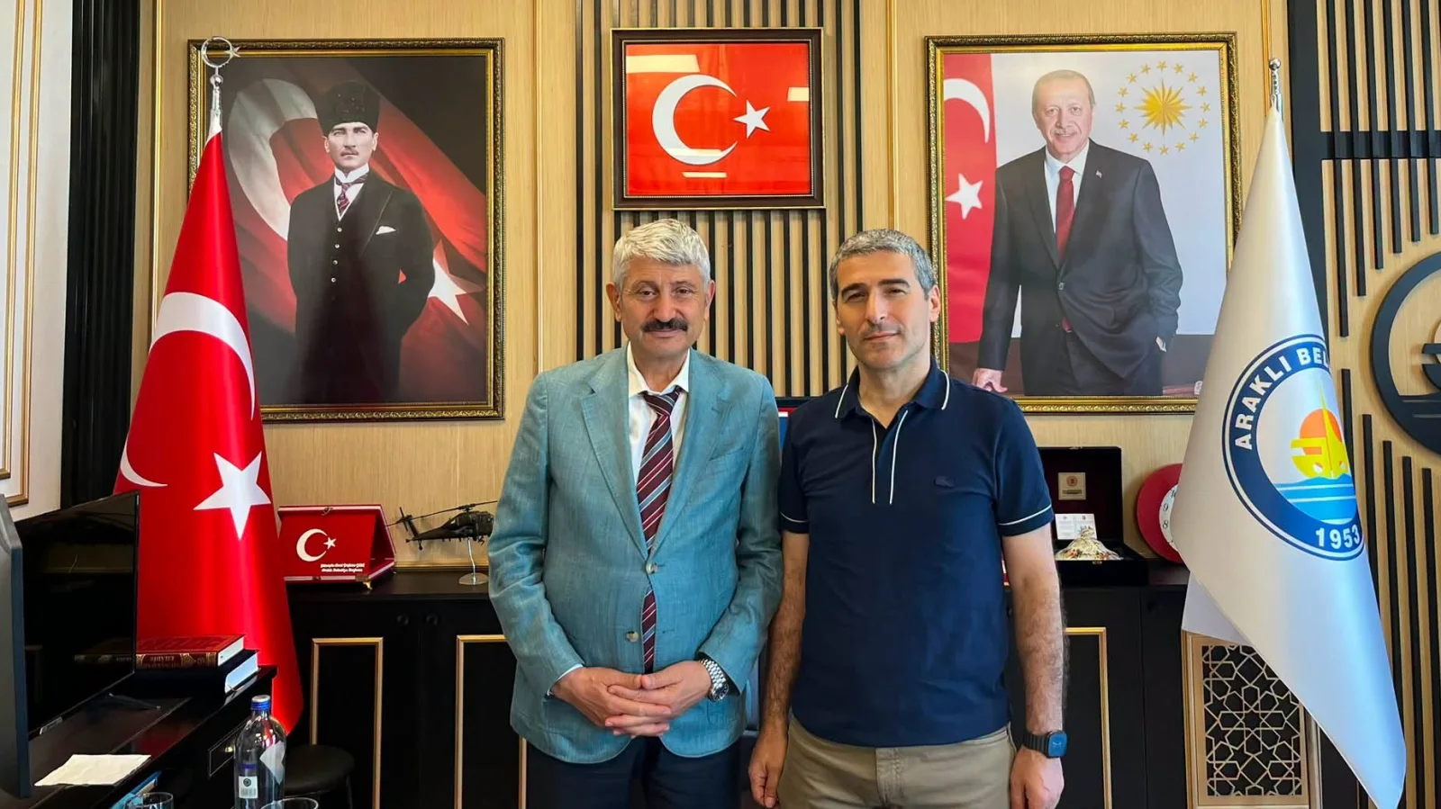 Araklılı Vali'den Başkan Hüseyin Avni Coşkun Çebi'ye Ziyaret