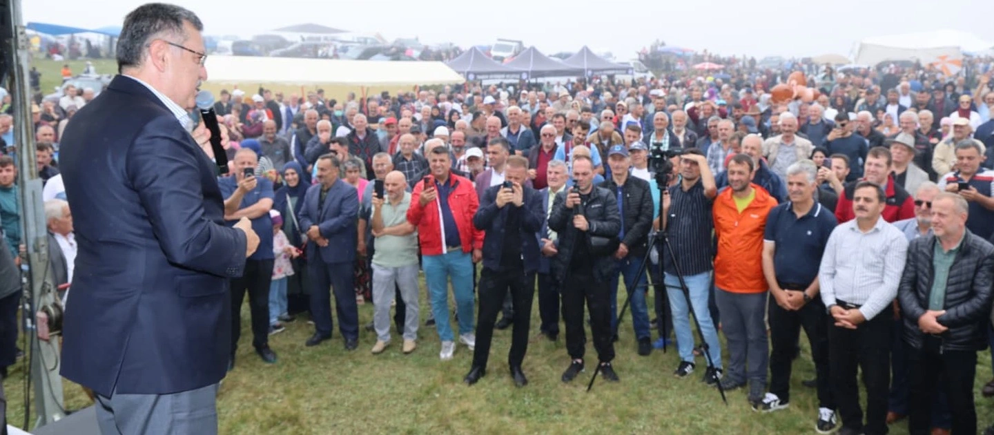 Madurda şenliklerinde Başkan Ahmet Metin Genç Müjdeyi Verdi