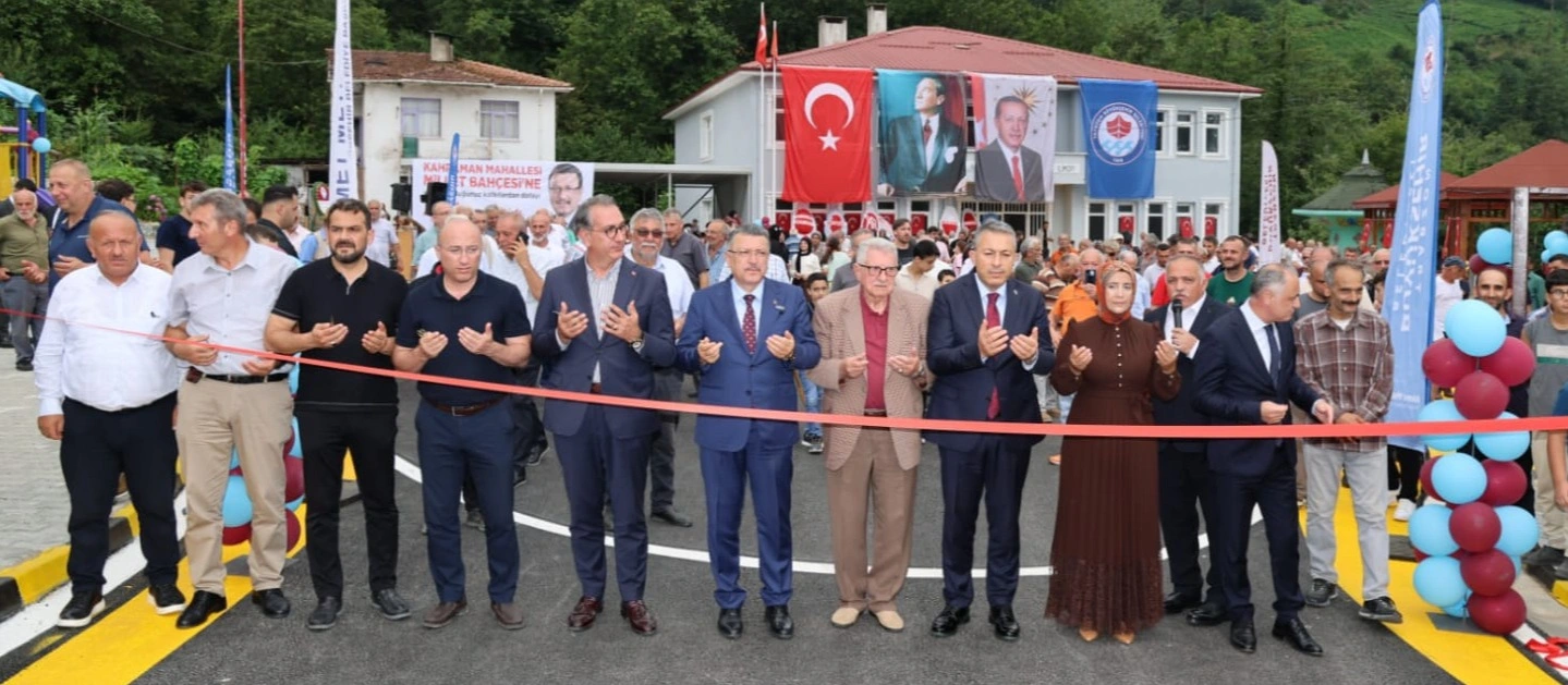 Sürmene Kahraman Mahallesi’ne Millet Bahçesi Açıldı