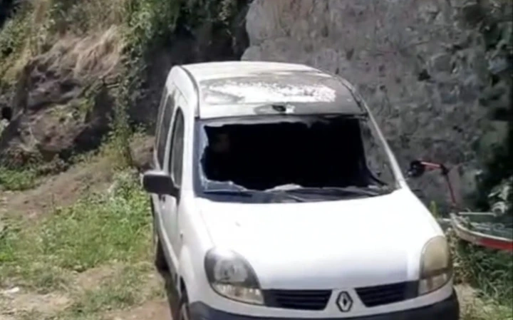 Araklı'da Şok Olay Araç Ateşe Verildi